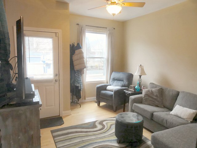 Pictures of 472 W 2nd - Living Room
